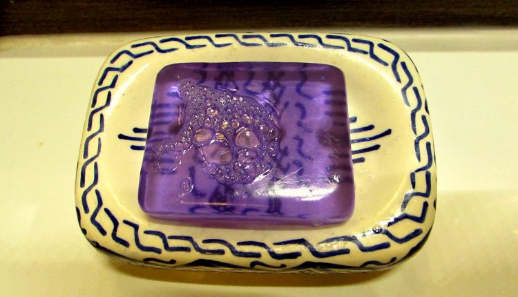 Sabun transparan ADEV Natural, bikin bisnis kecantikan semakin mudah