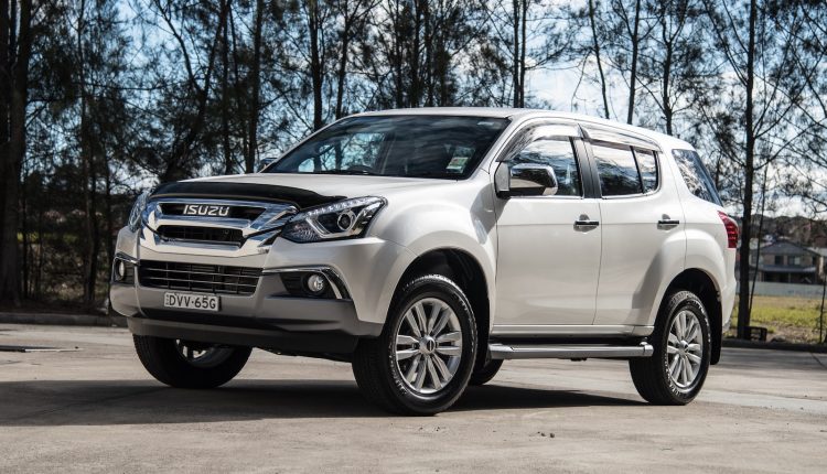 Isuzu Mu-X 2018, Masih Sangat Worth It dengan Utilitas Lengkapnya