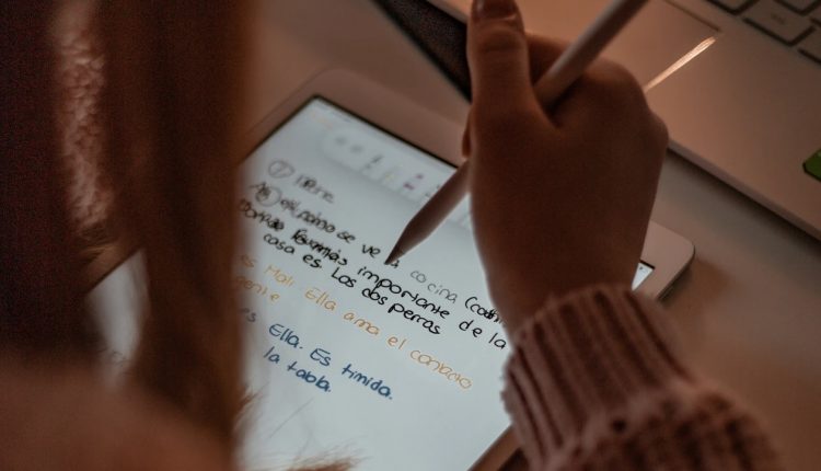 Tutorial Penyusunan Artikel yang Penting Diketahui