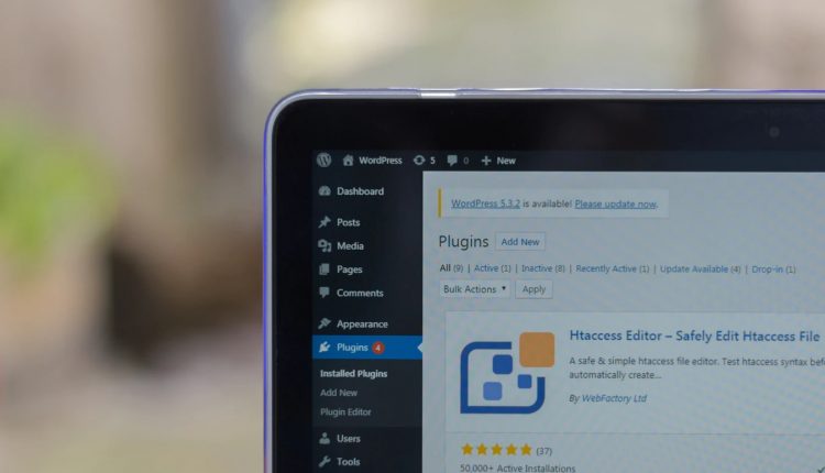 Membuat Custom login Wordpress dengan Cara Mudah